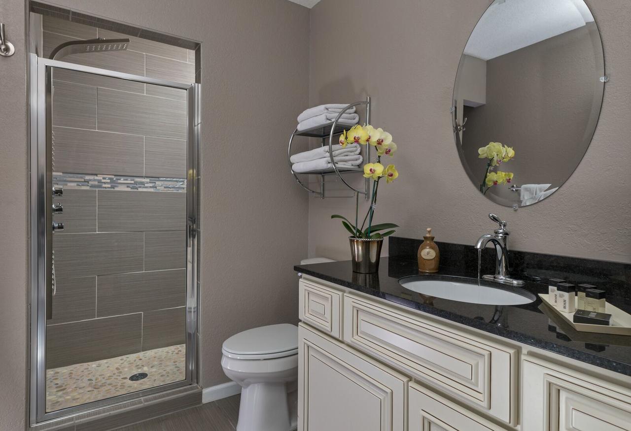 Bed and Breakfast Huron House Oscoda Екстер'єр фото