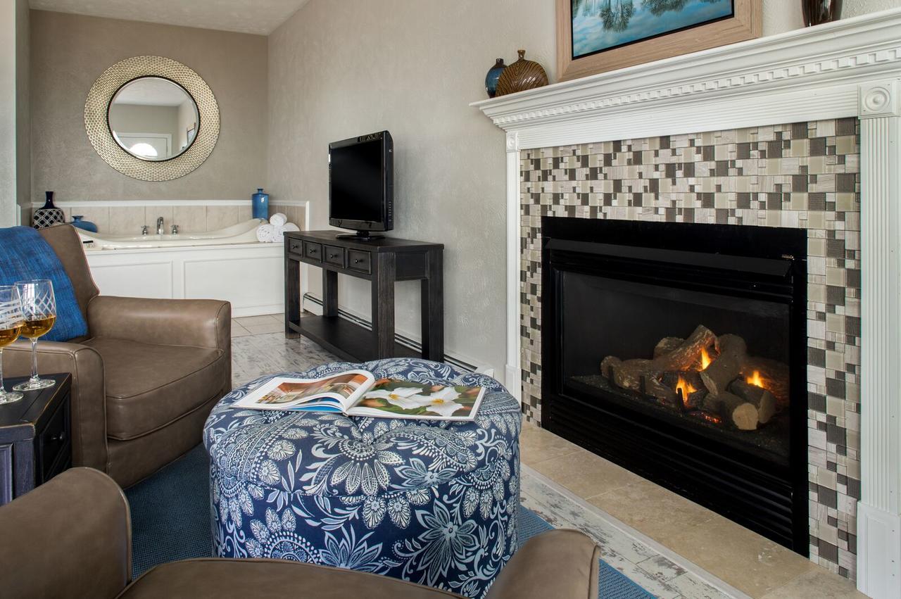 Bed and Breakfast Huron House Oscoda Екстер'єр фото