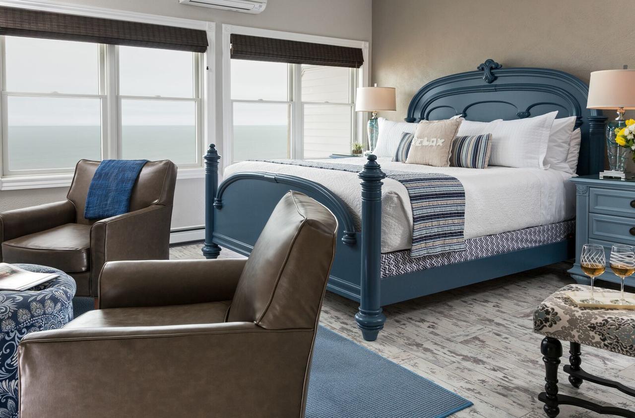 Bed and Breakfast Huron House Oscoda Екстер'єр фото